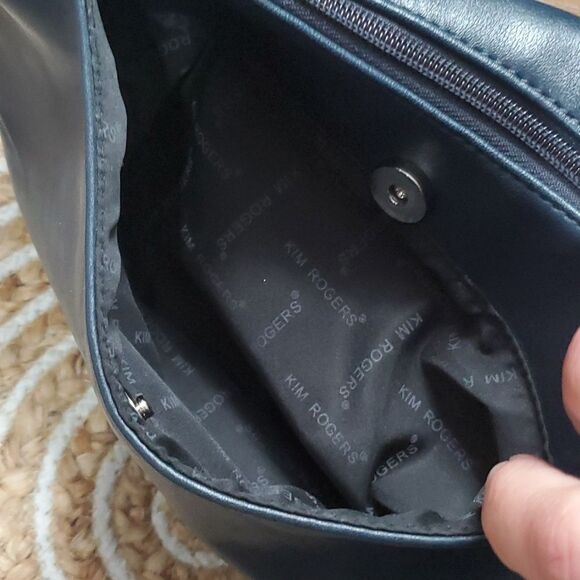 Kim Rogers Navy Leather Shoulder Bag Like New Condition - Picture 8 of 9